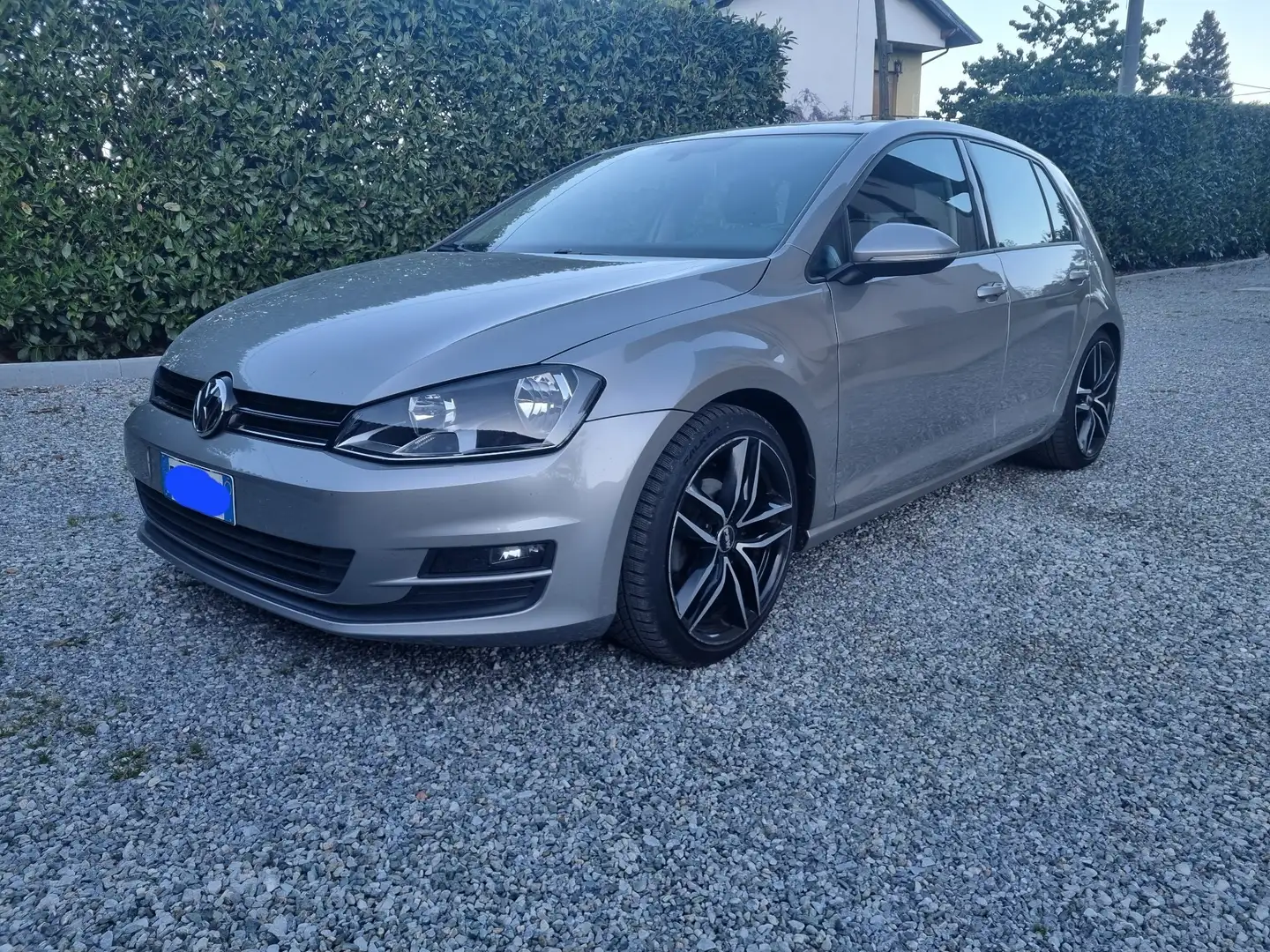 Volkswagen Golf 5p 1.6 tdi Comfortline Business 4motion Grigio - 1