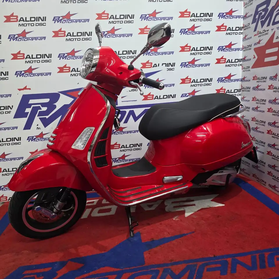 Vespa GTS Super 310