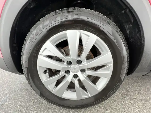 Peugeot 3008 view 10