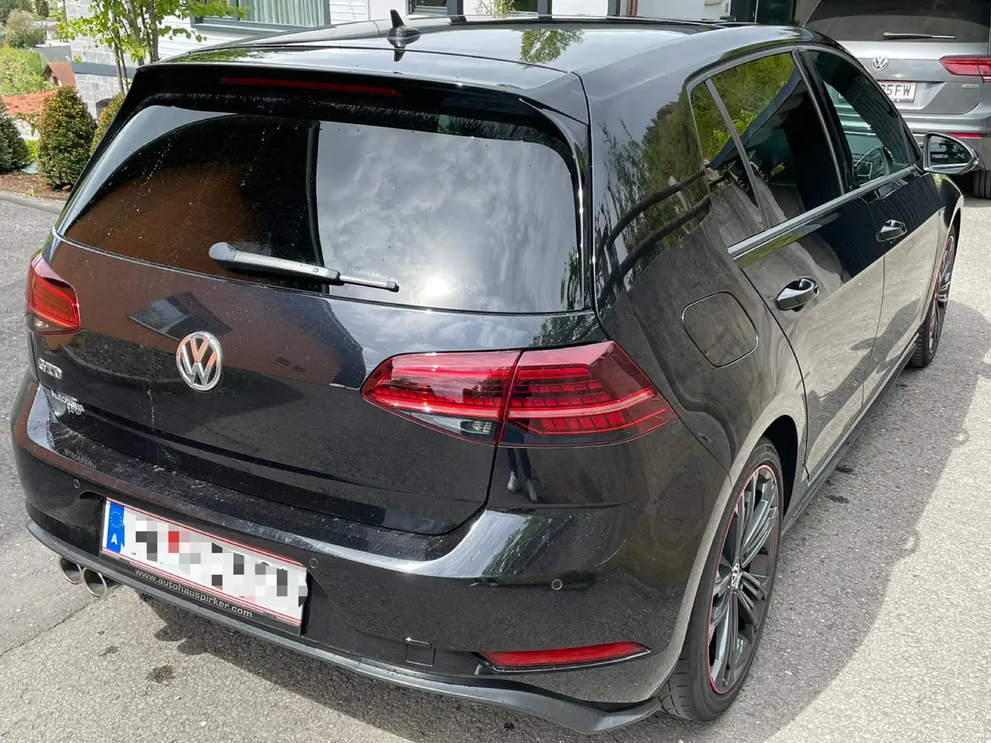 Volkswagen Golf GTD 2,0 TDI DSG Schwarz - 2