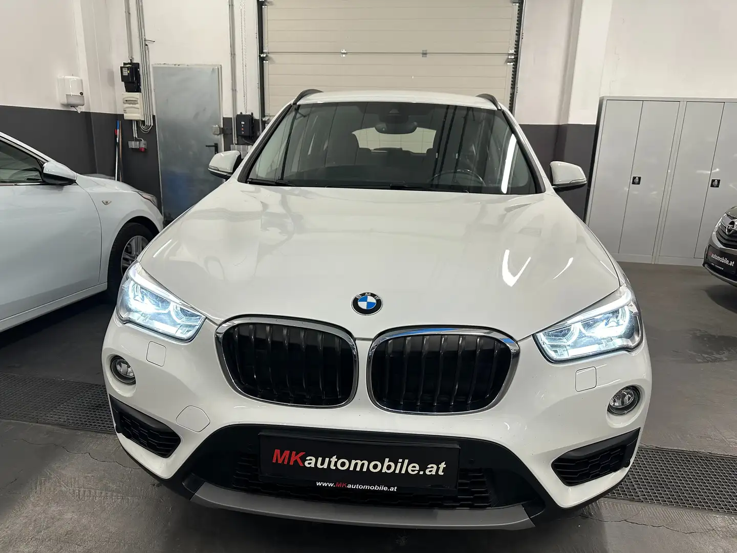 BMW X1 xDrive 18 d Advantage * Automatik - Allrad * Weiß - 2