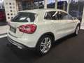 Mercedes-Benz GLA 220 d 4MATIC Aut. Weiß - thumbnail 3