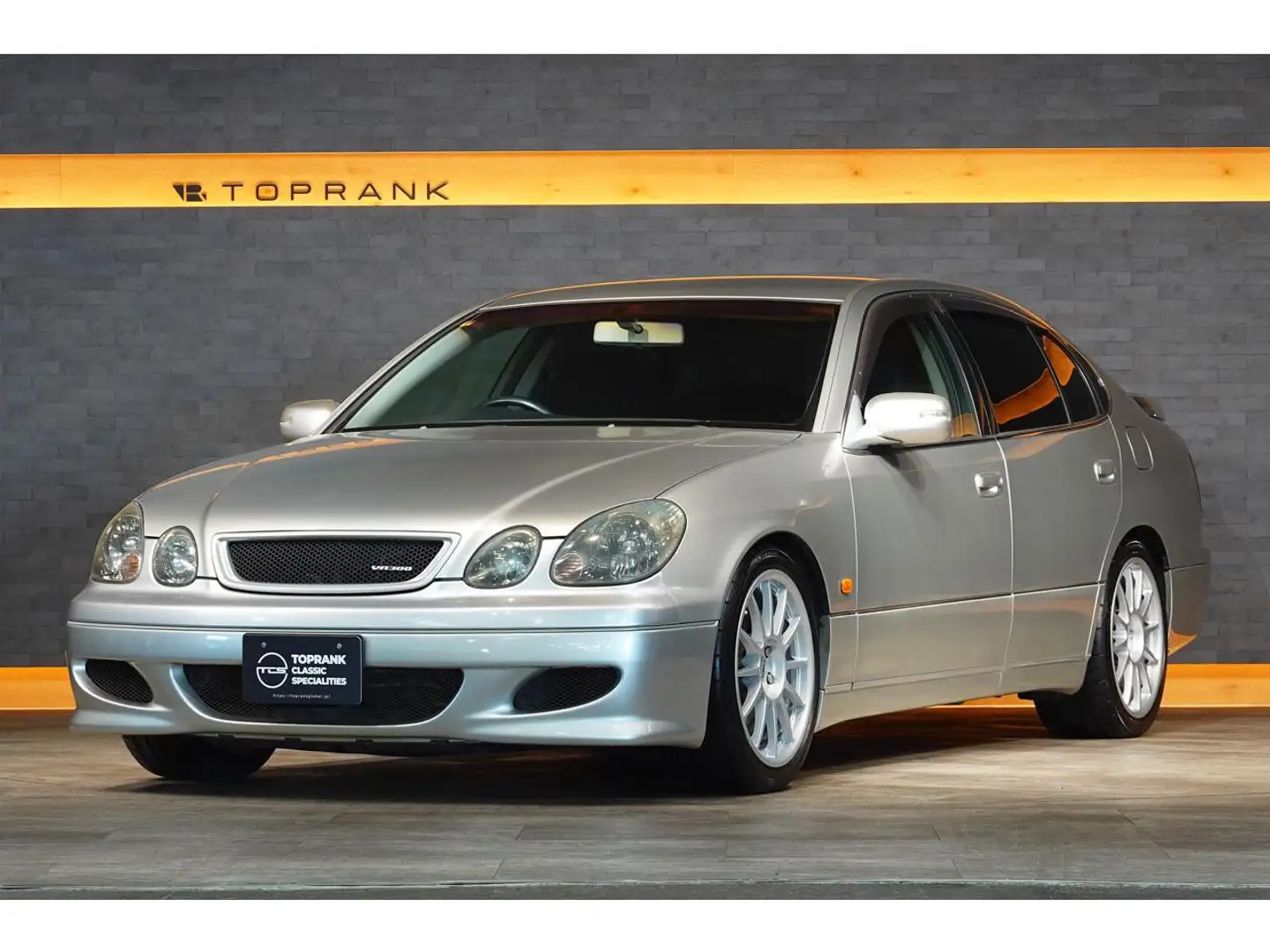 Toyota Aristo VA300 TOM S Plateado - 2