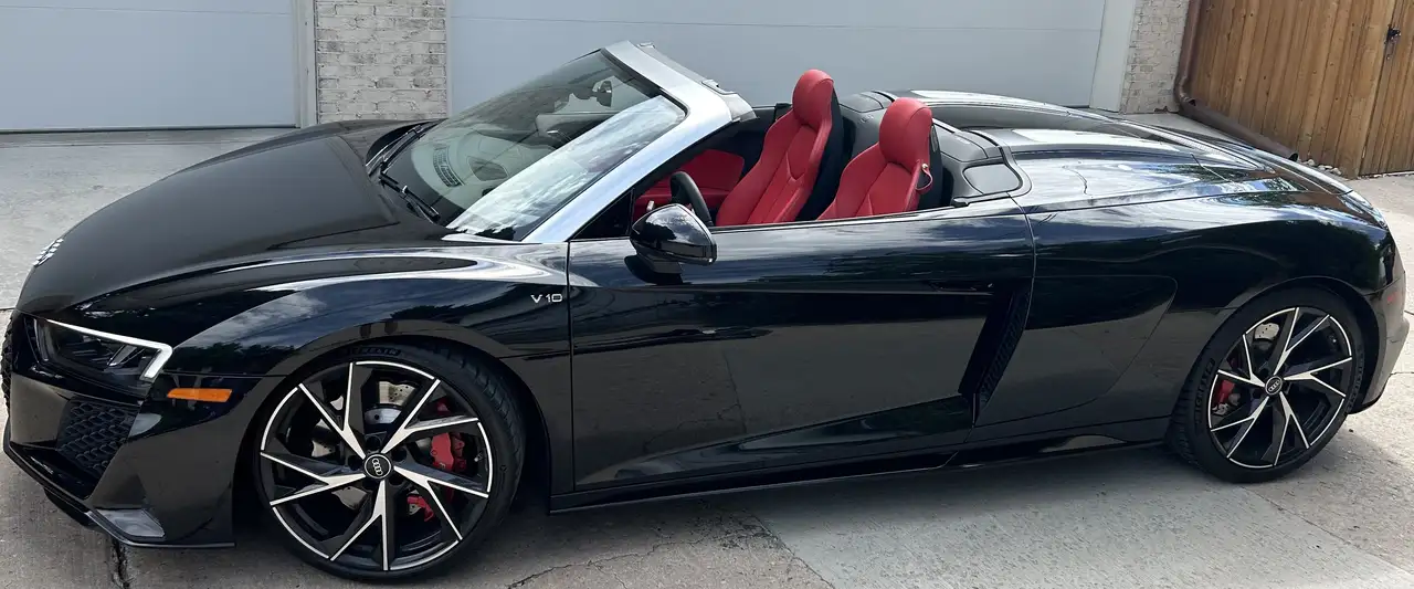 Audi R8 снимка Audi R8