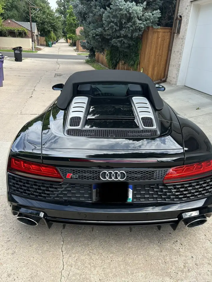 Audi R8 снимка Audi R8
