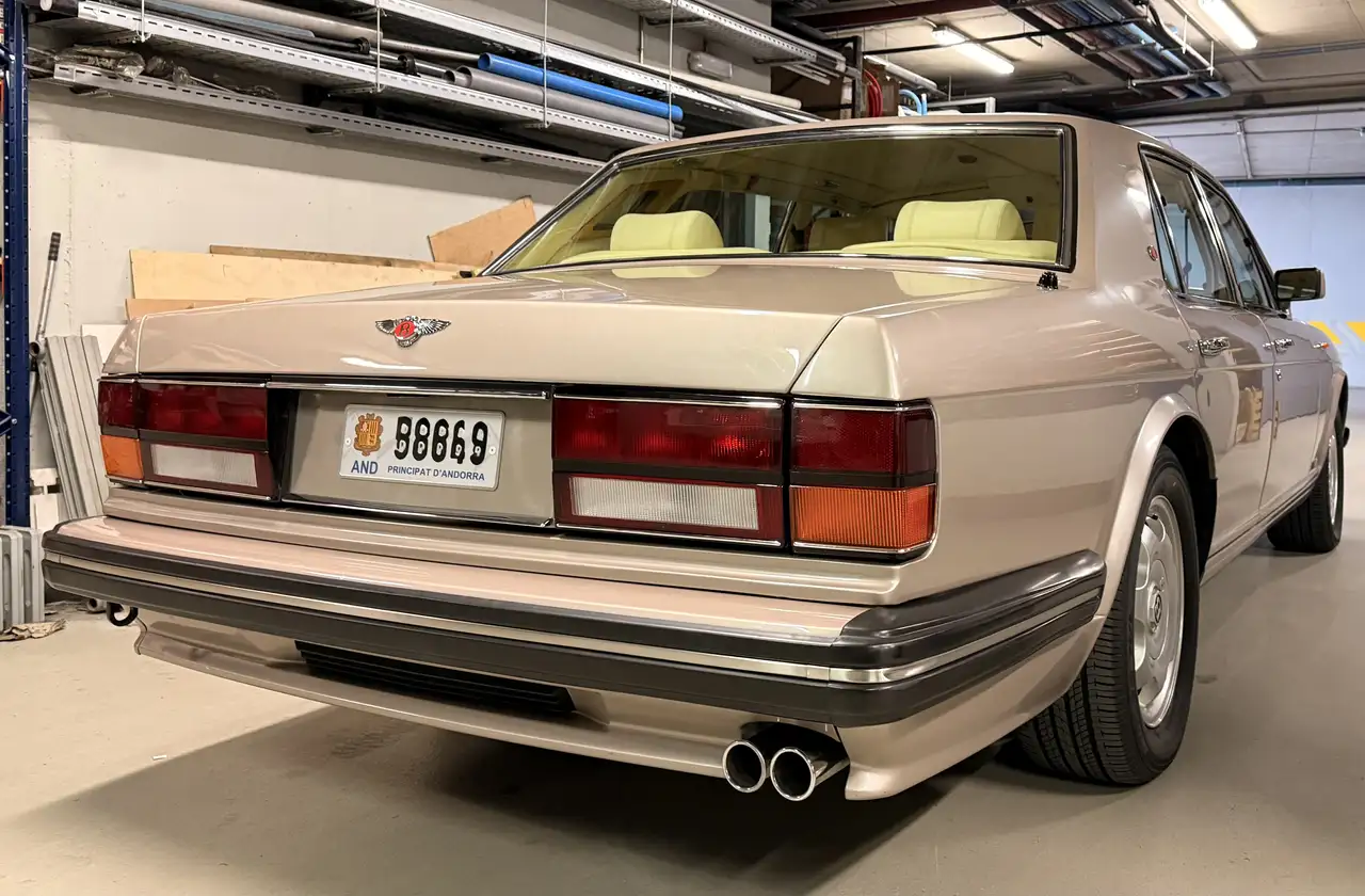 Bentley Turbo R, foto 3