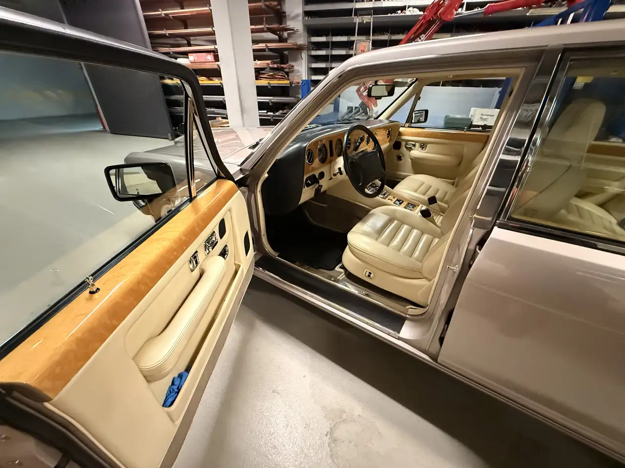 Bentley Turbo R, foto 8