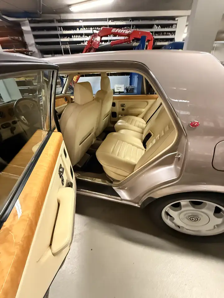 Bentley Turbo R, foto 7