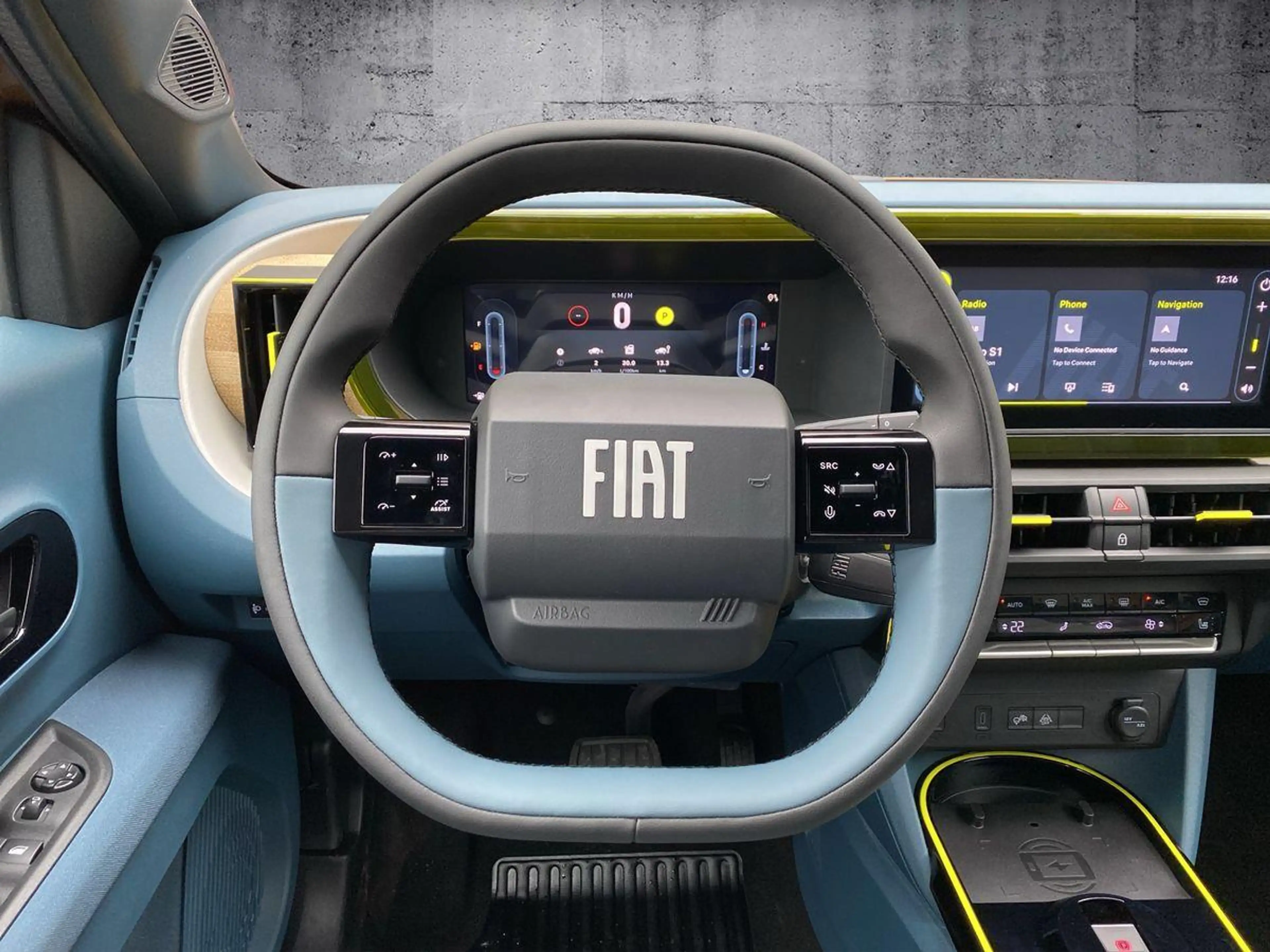 Fiat Grande Panda La Prima Hybrid Winterpaket LED — photo 14
