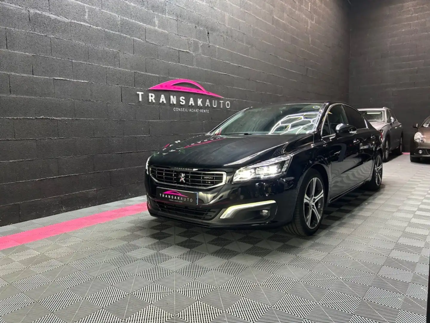 Peugeot 508 2.0 BlueHDi 180ch SS EAT6 GT Schwarz - 1