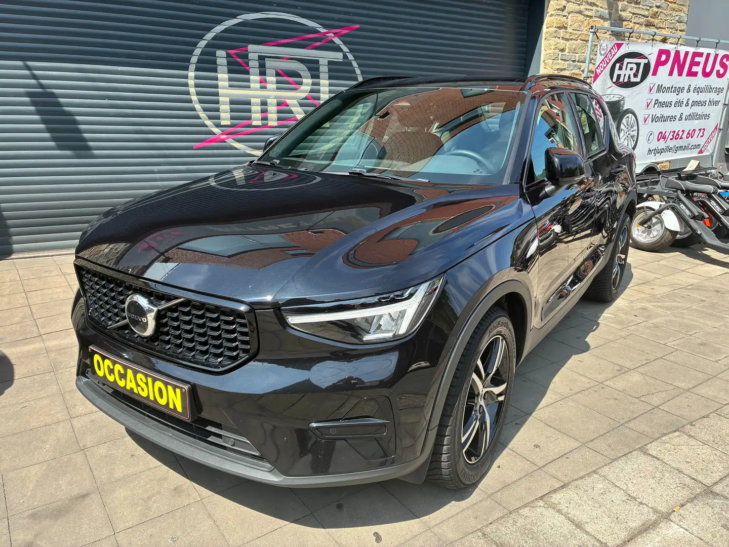 Volvo XC40 1.5 T5 PHEV Plus Dark Design DCT Noir - 1