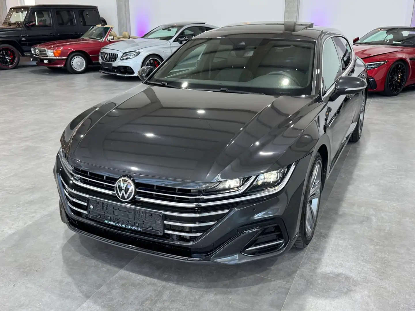 Volkswagen Arteon Shooting Brake R-Line*Matrix*Pano*AHK*LHZ Grau - 2