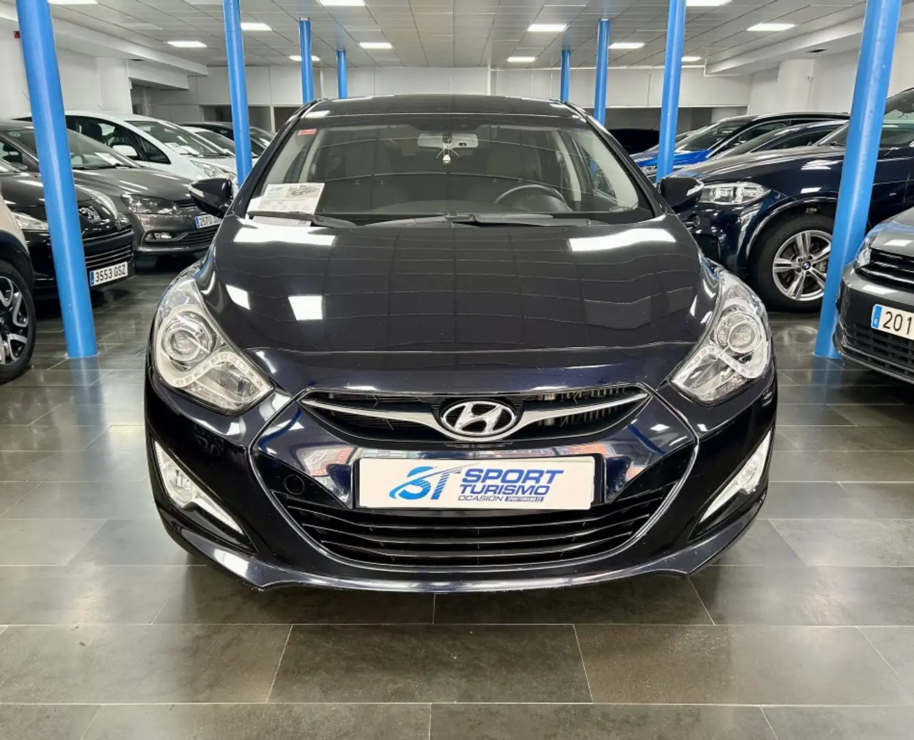 Hyundai i40 1.7CRDI GLS Bluedrive Zwart - 2