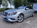 Mercedes-Benz A 180 A180 BE URBAN PANORAMA NAVI SITZHZG. AHK 8xALU Plateado - thumbnail 3