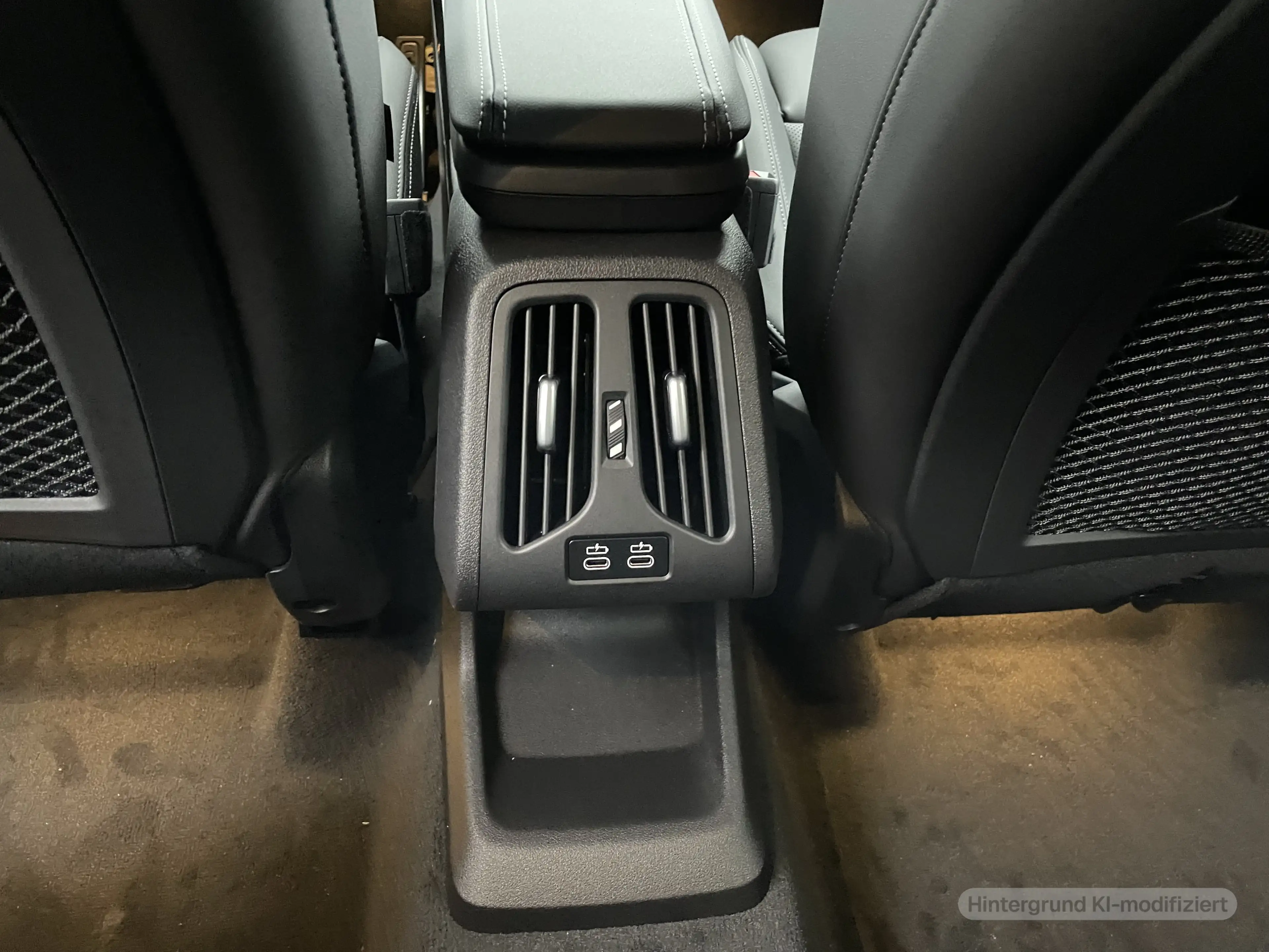 BMW 223 i ACTIVE TOURER LED HUD HARMAN KARDON 360° KAMERA — photo 13