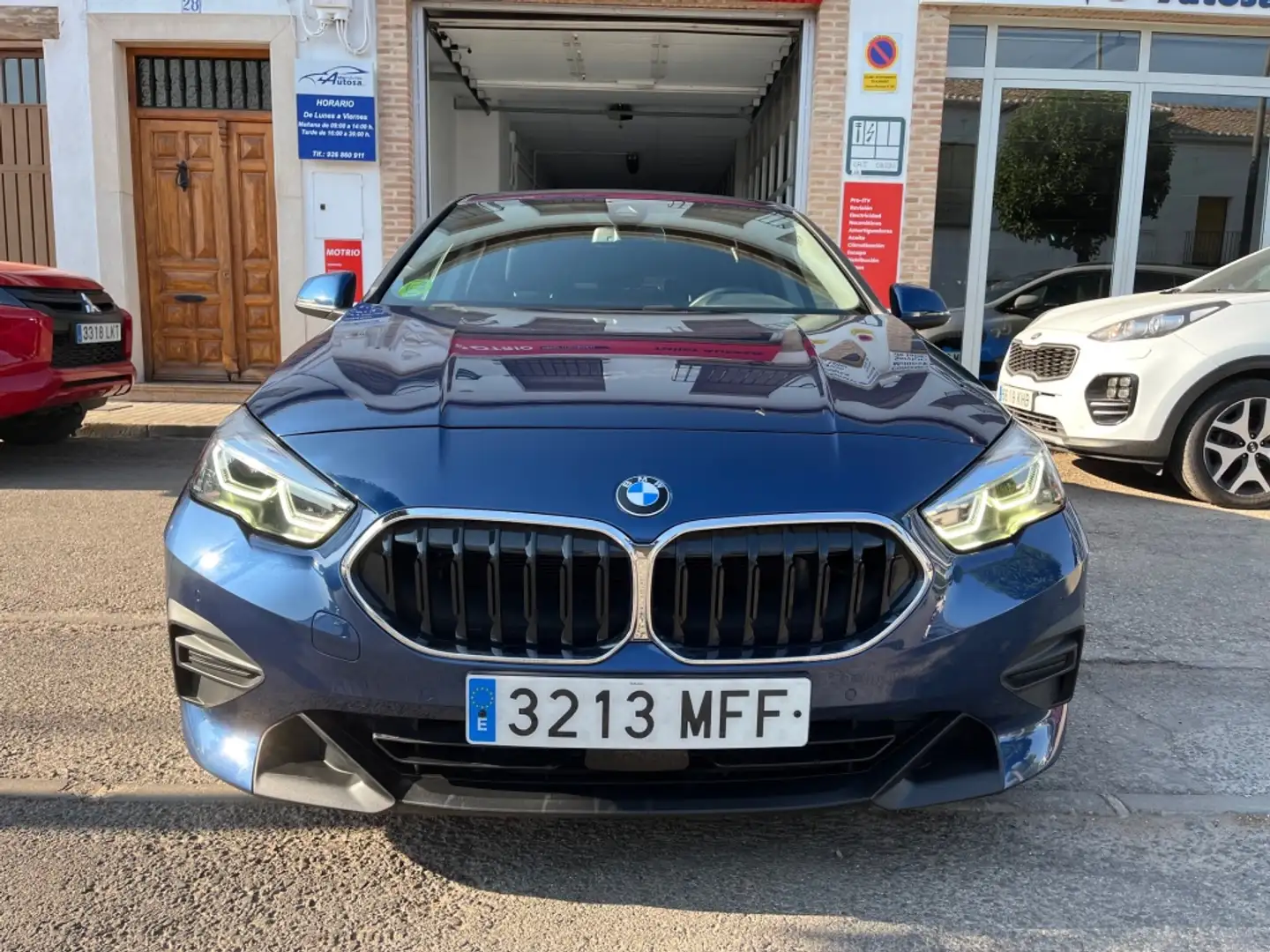 BMW 216 216dA Gran Coupé Blau - 2