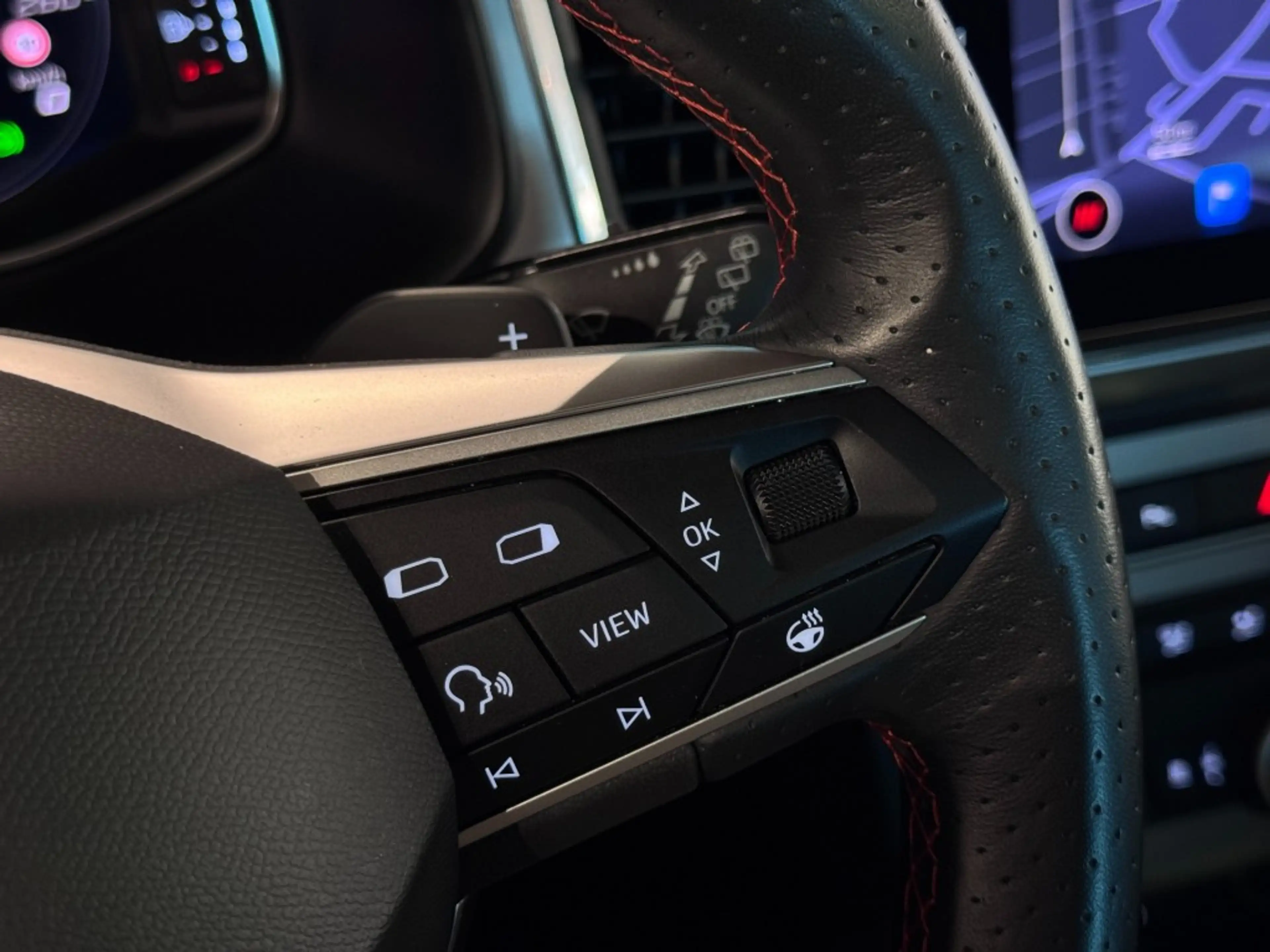 SEAT Ateca 1.5 TSI FR Business Intense Pano Trekhaak Standka — photo 26