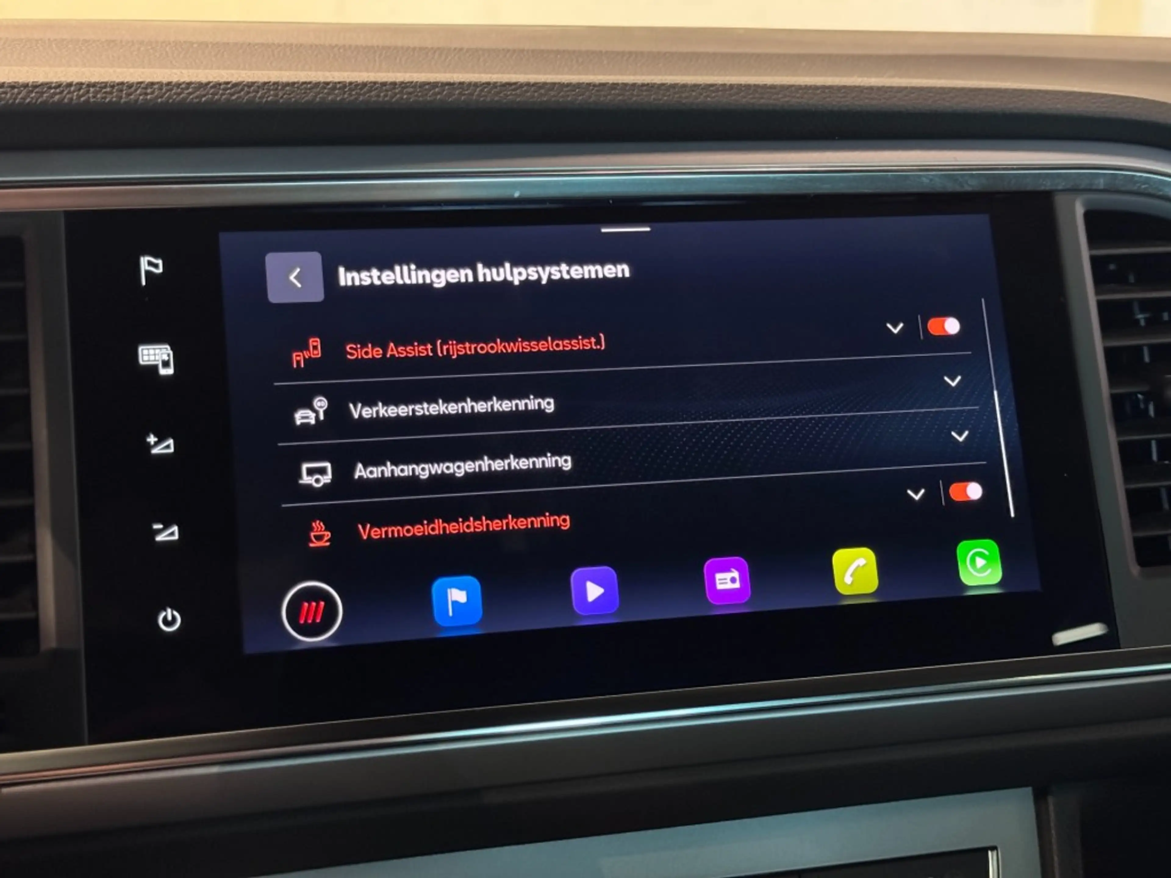 SEAT Ateca 1.5 TSI FR Business Intense Pano Trekhaak Standka — photo 35