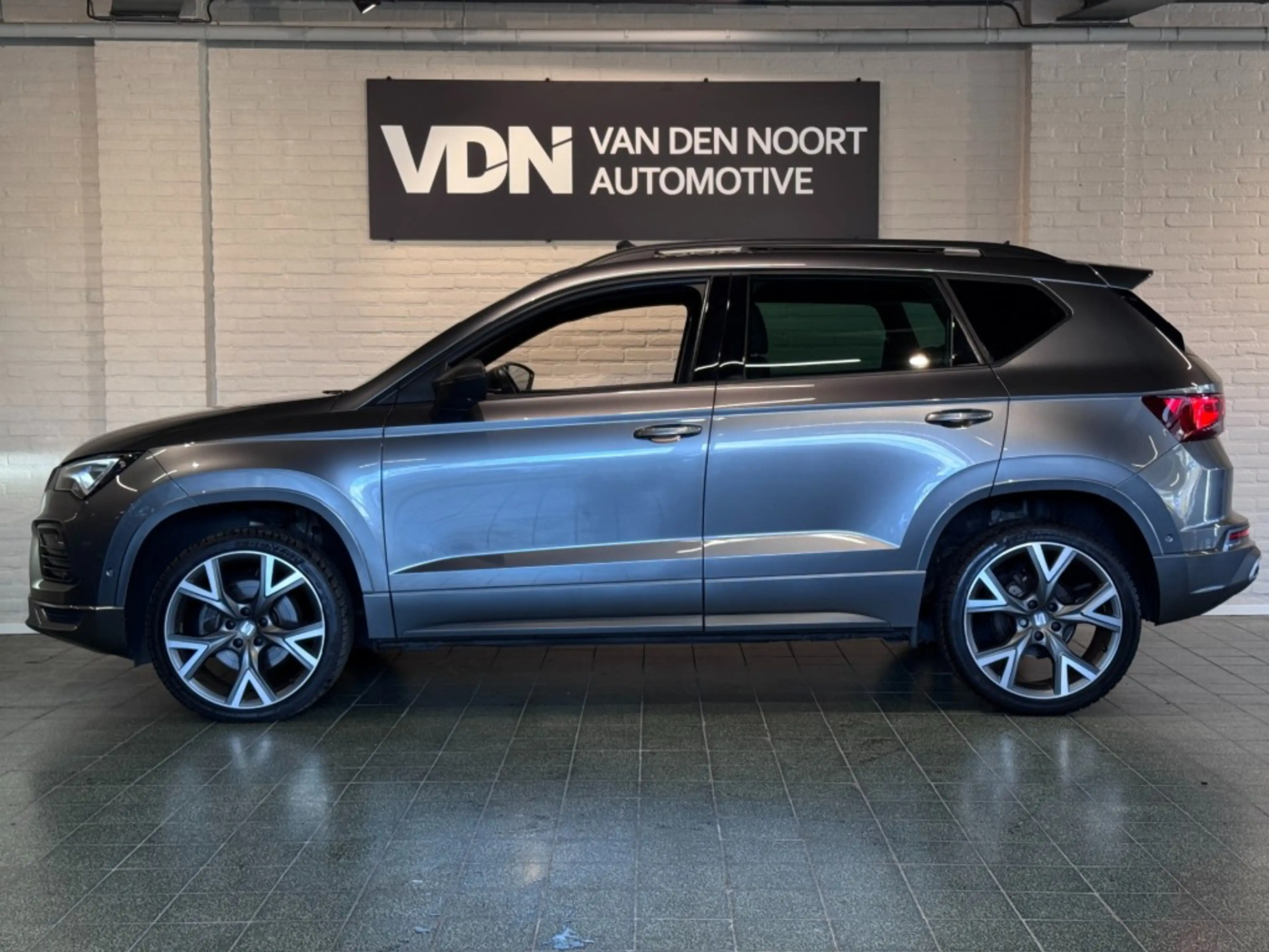 SEAT Ateca 1.5 TSI FR Business Intense Pano Trekhaak Standka — photo 7
