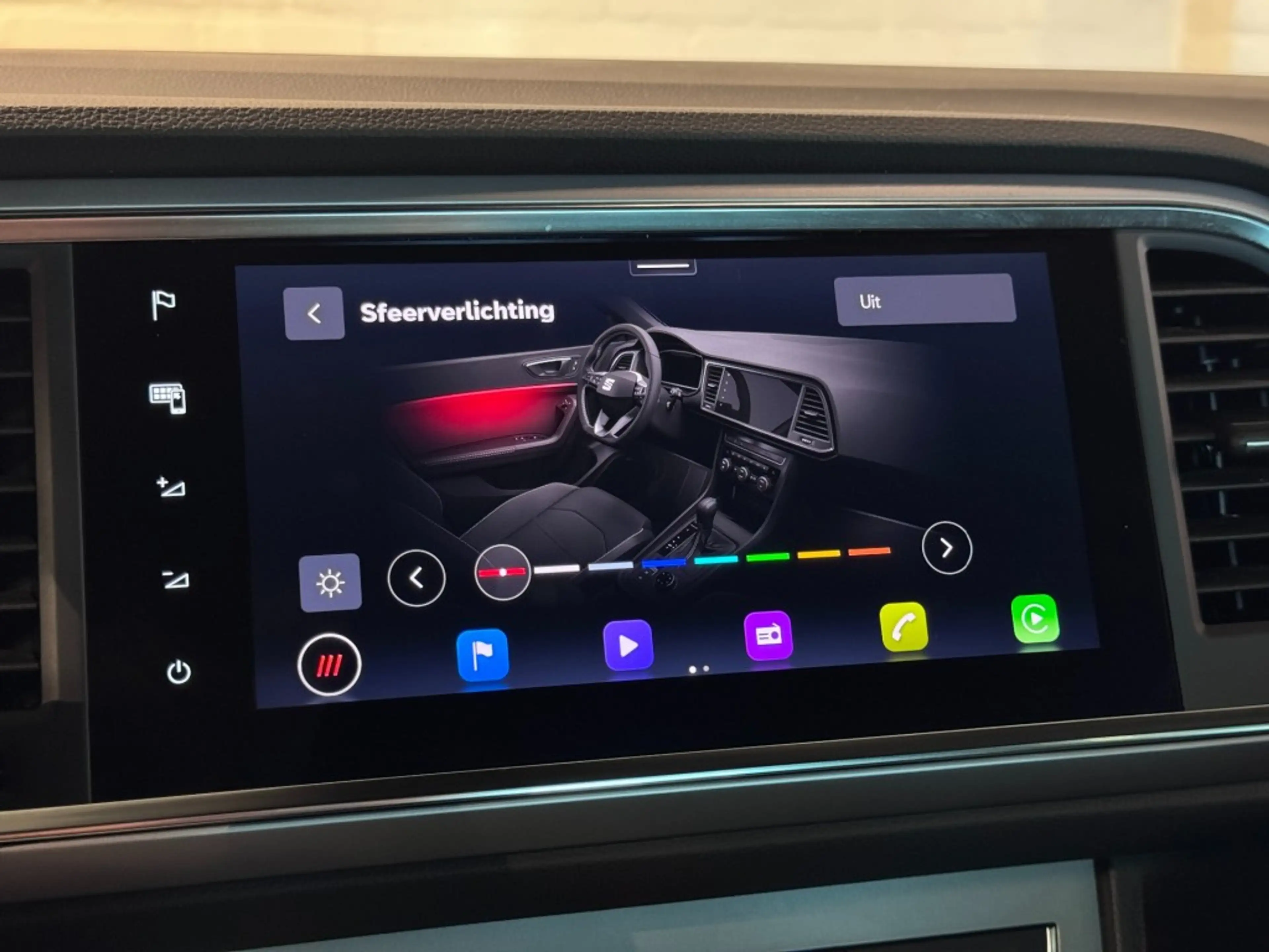 SEAT Ateca 1.5 TSI FR Business Intense Pano Trekhaak Standka — photo 36