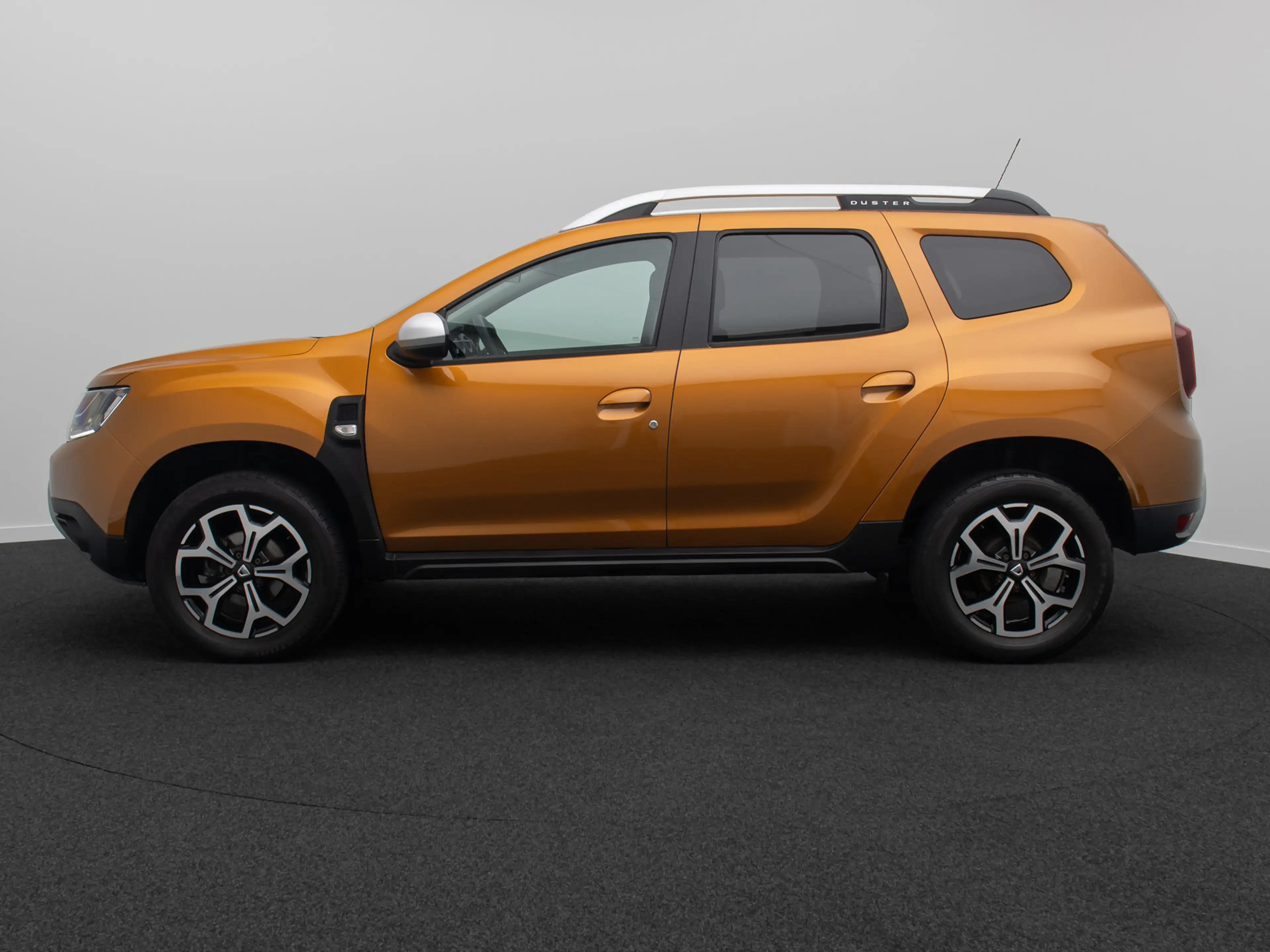 Dacia Duster Prestige DAB Kamera Tempomat KlimaAut 17 — photo 11