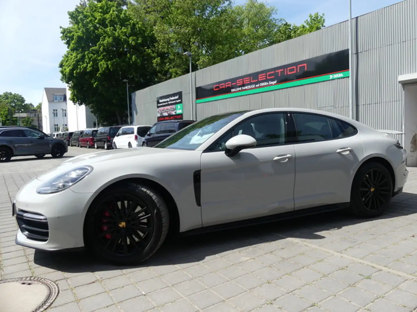 Porsche Panamera GTS 4.0 V8 Turbo PDLS+/CHRONO/STHZ/PANO Weiß - 2
