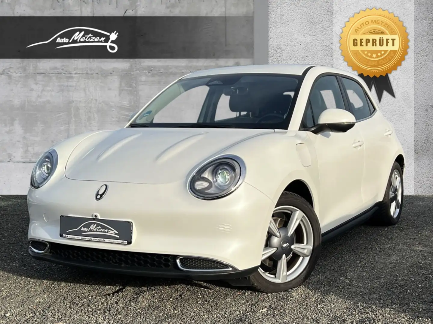 GWM ORA 03 FunkyCat 300 SOH 93,5% AVILOO ZERTIFIKAT Navi Digi Weiß - 1