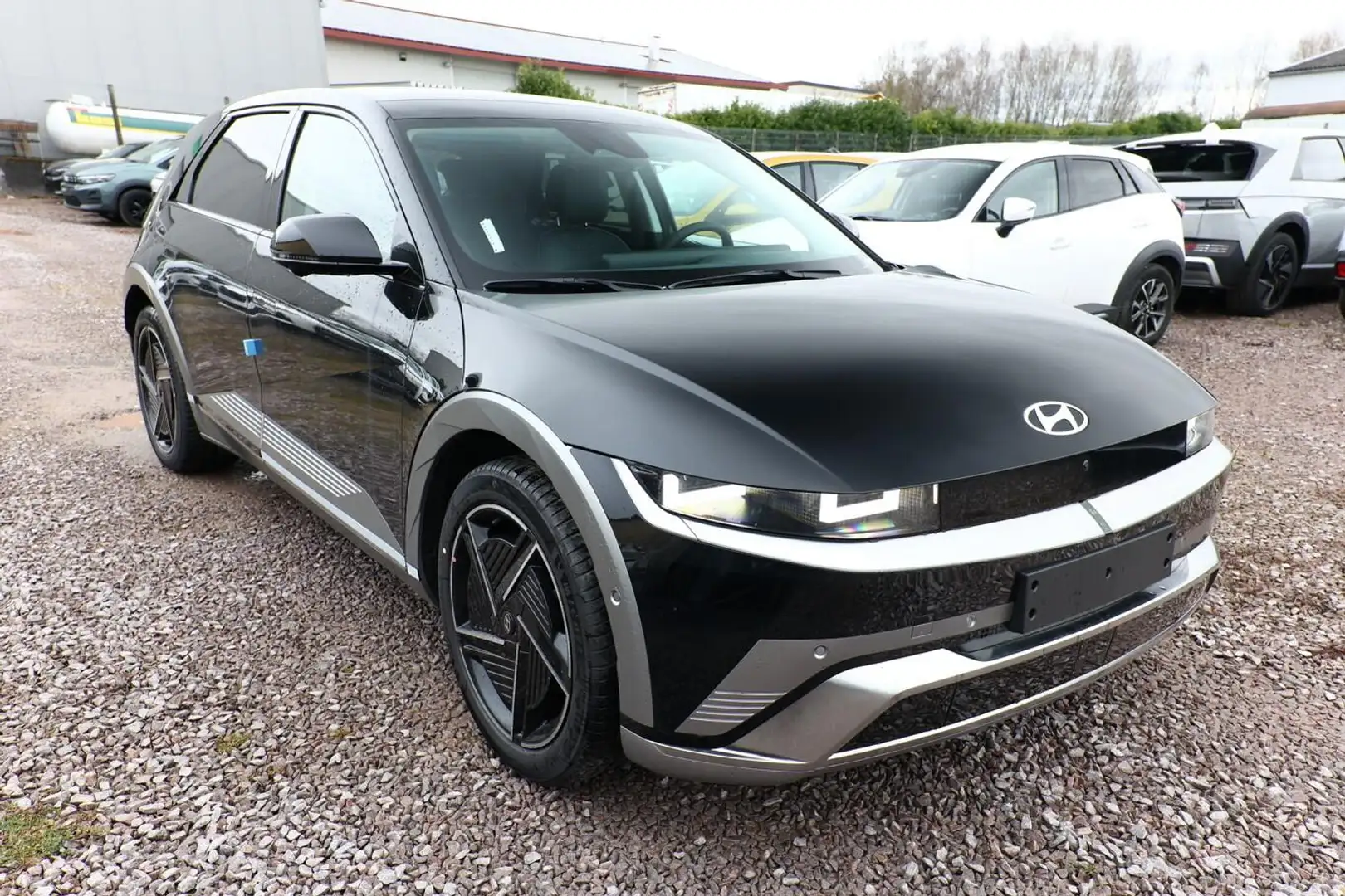 Hyundai IONIQ 5 Uniq 84kWh MY26 Pano RelaxP 360Kam Bose 168 kW ... Schwarz - 2
