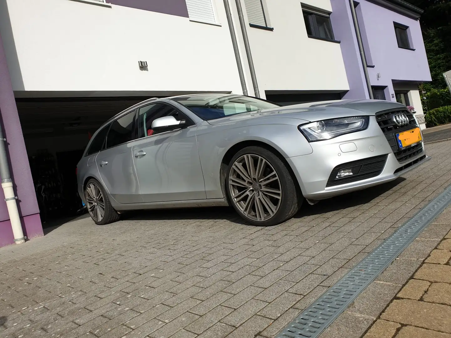 Audi A4 A4 Avant 2.0 TDI DPF clean diesel quattro Ambition Argent - 1