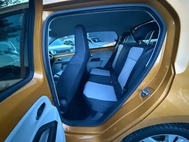 SEAT Mii view 10