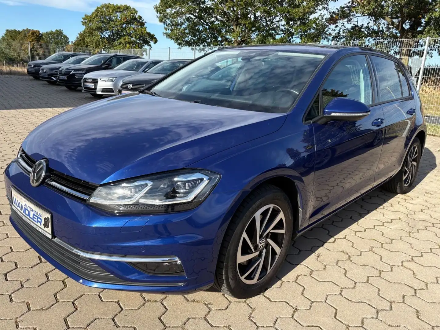 Volkswagen Golf VII Lim. Join, DSG, AHK, Kamera, Navi Blau - 1