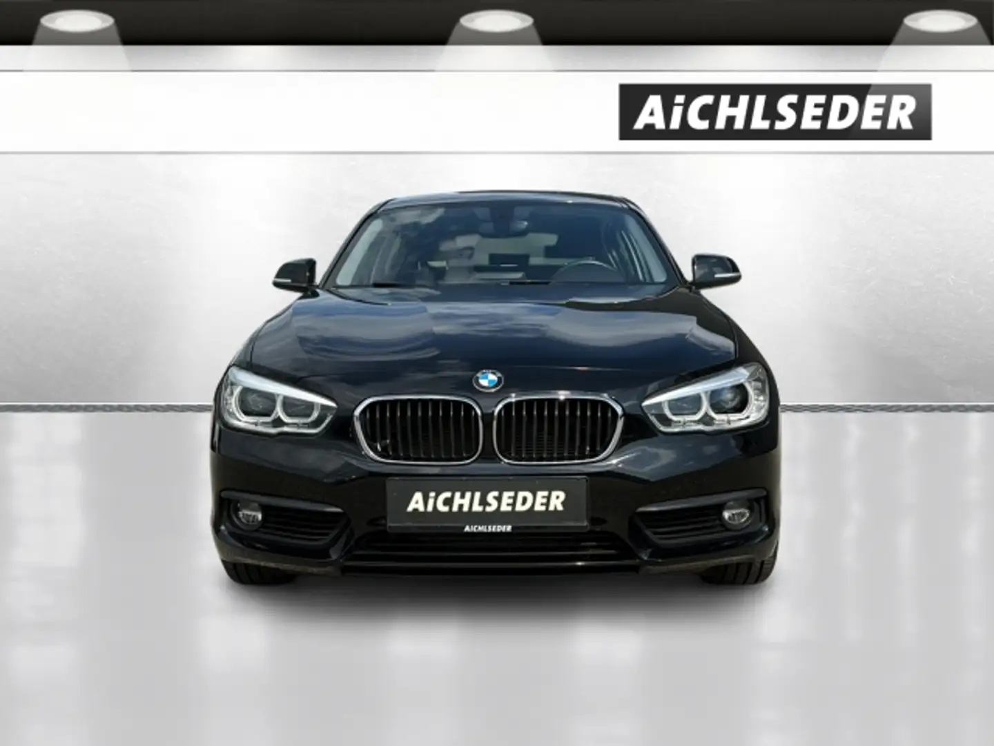 BMW 118 d Automatik Schwarz - 2