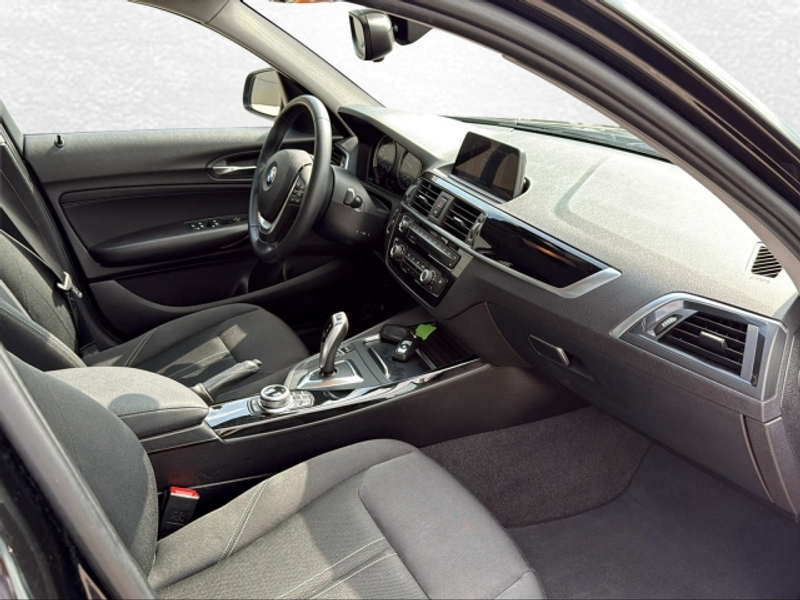 BMW 118 d Automatik — photo 11