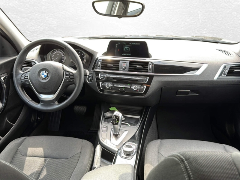 BMW 118 d Automatik — photo 9