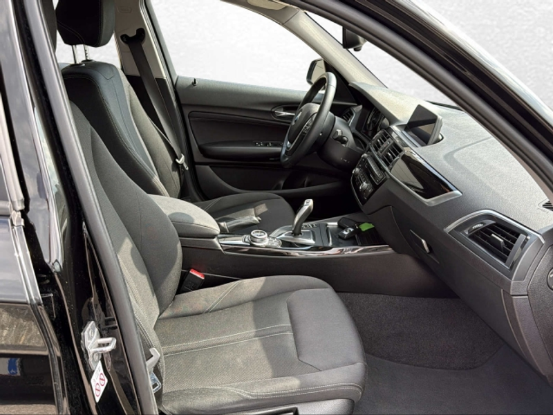 BMW 118 d Automatik — photo 14