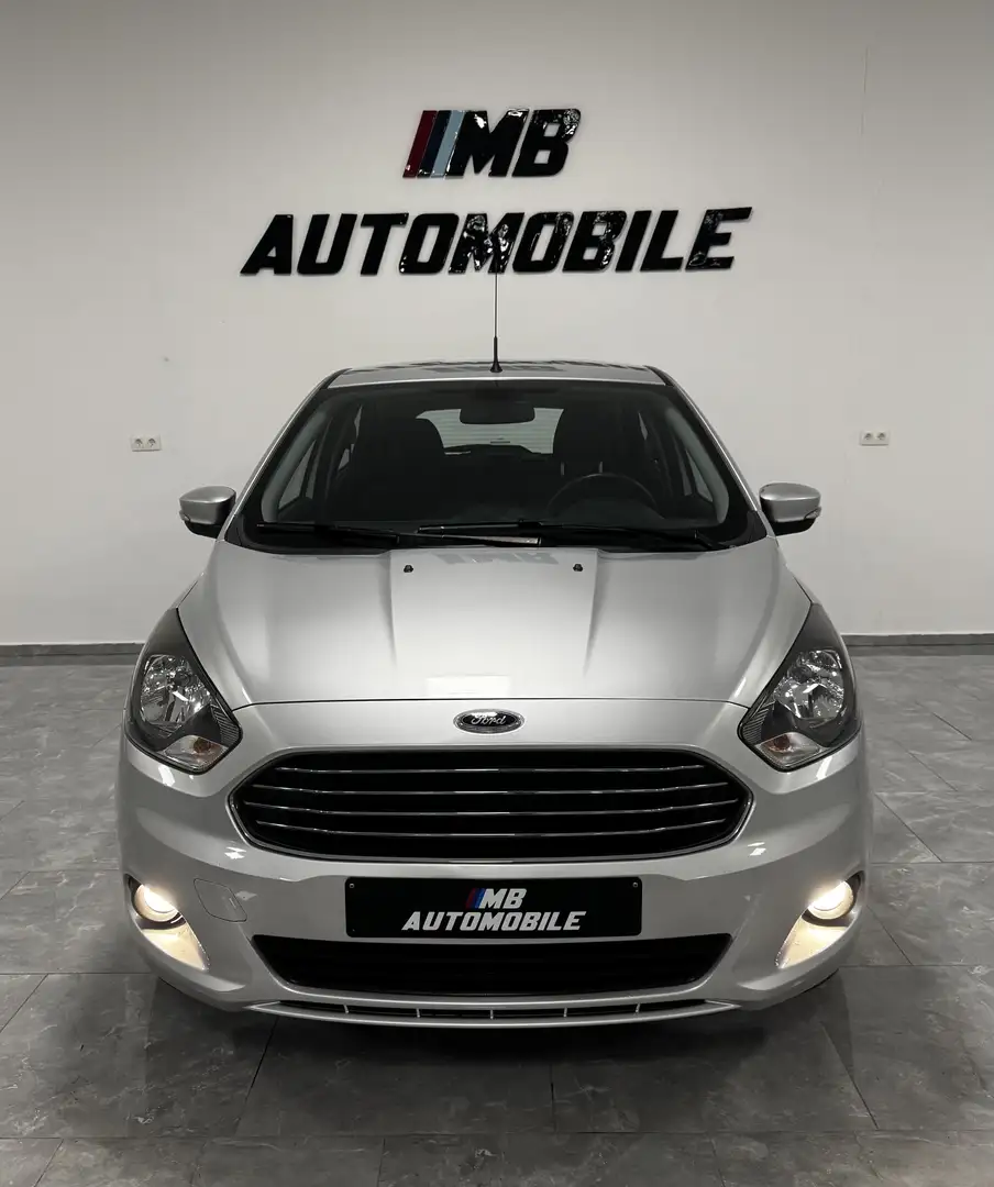 Ford Ka/Ka+ Ka+ 1.2 Essence*Garantie - 2