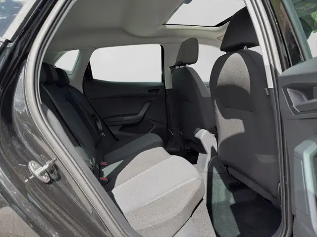 Seat Ibiza view 6