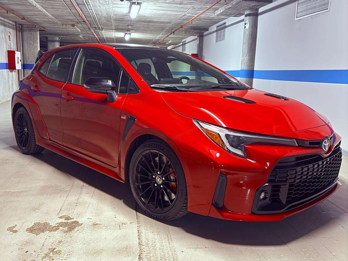 Toyota Corolla GR CIRCUIT EDITION - foto 1