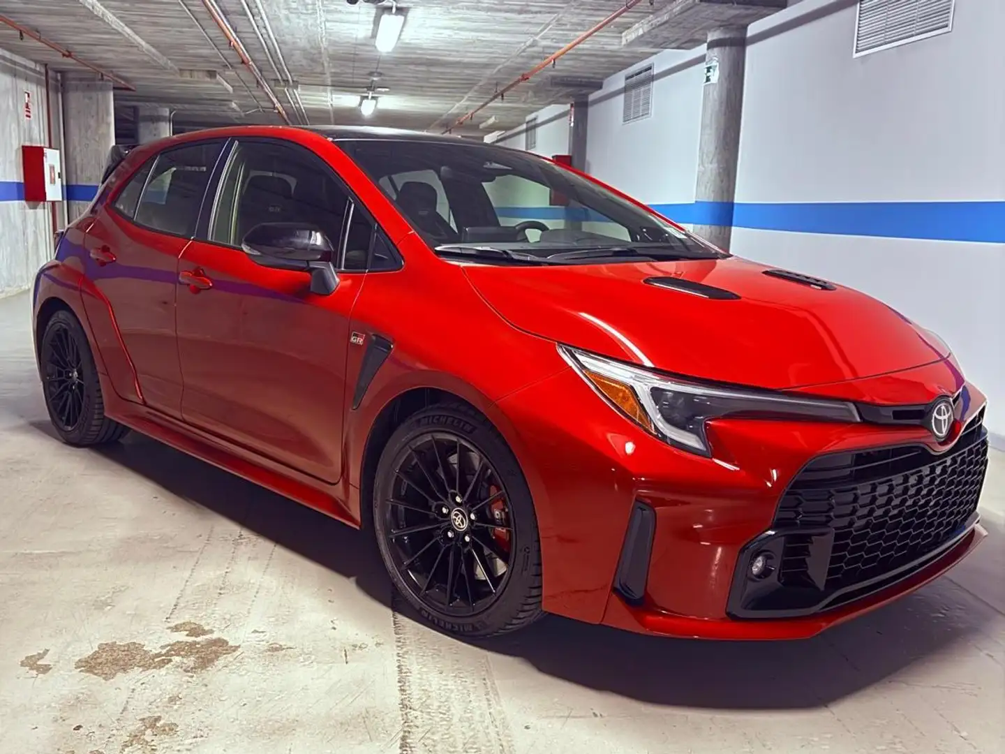 Toyota Corolla GR CIRCUIT EDITION Rojo - 1
