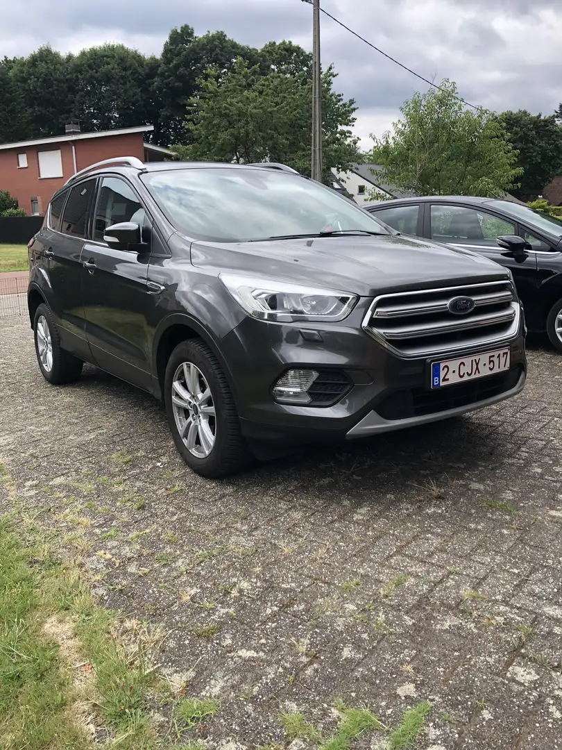 Ford Kuga 1.5 EcoBoost 2x4 Titanium - 2