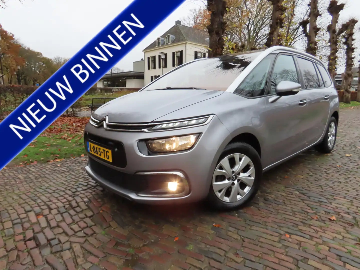 Citroen Grand C4 Picasso 1.2 PureTech Feel 7 Persoons Achteruitrijcamera Ca Grijs - 1