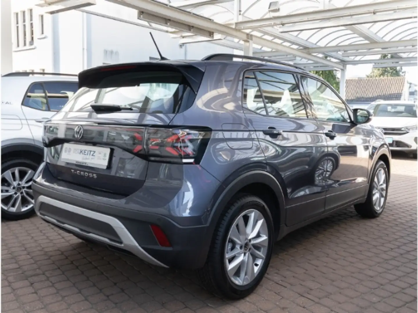Volkswagen T-Cross 1.0 TSI Life +RFK+ALLW+NAVI+MATRIX+KLIMA+ Grau - 2