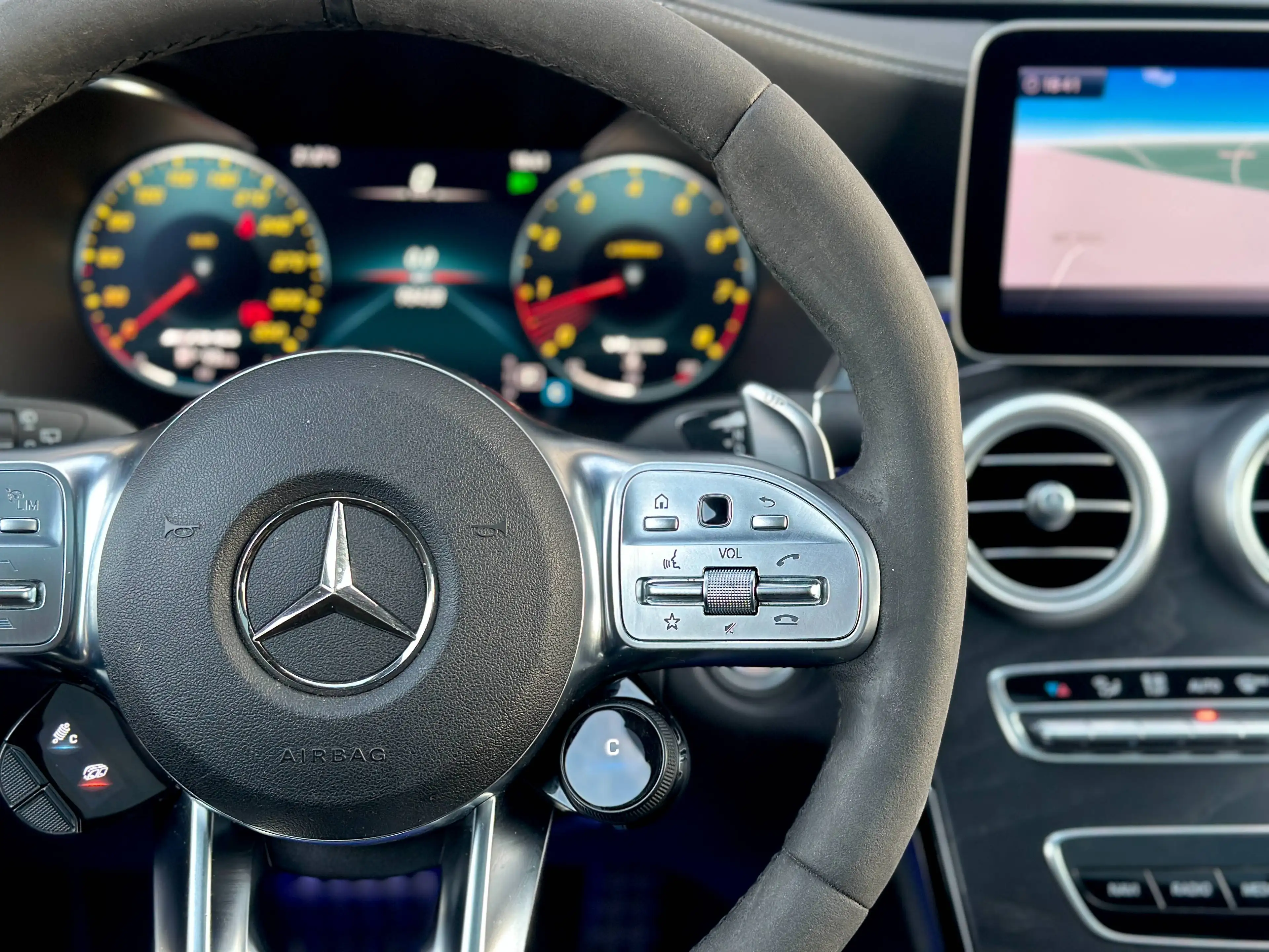 Mercedes-Benz C 63 AMG C 63 AMG S - Utilitaire - TVA - Burmester - Pano. - 360° — photo 15