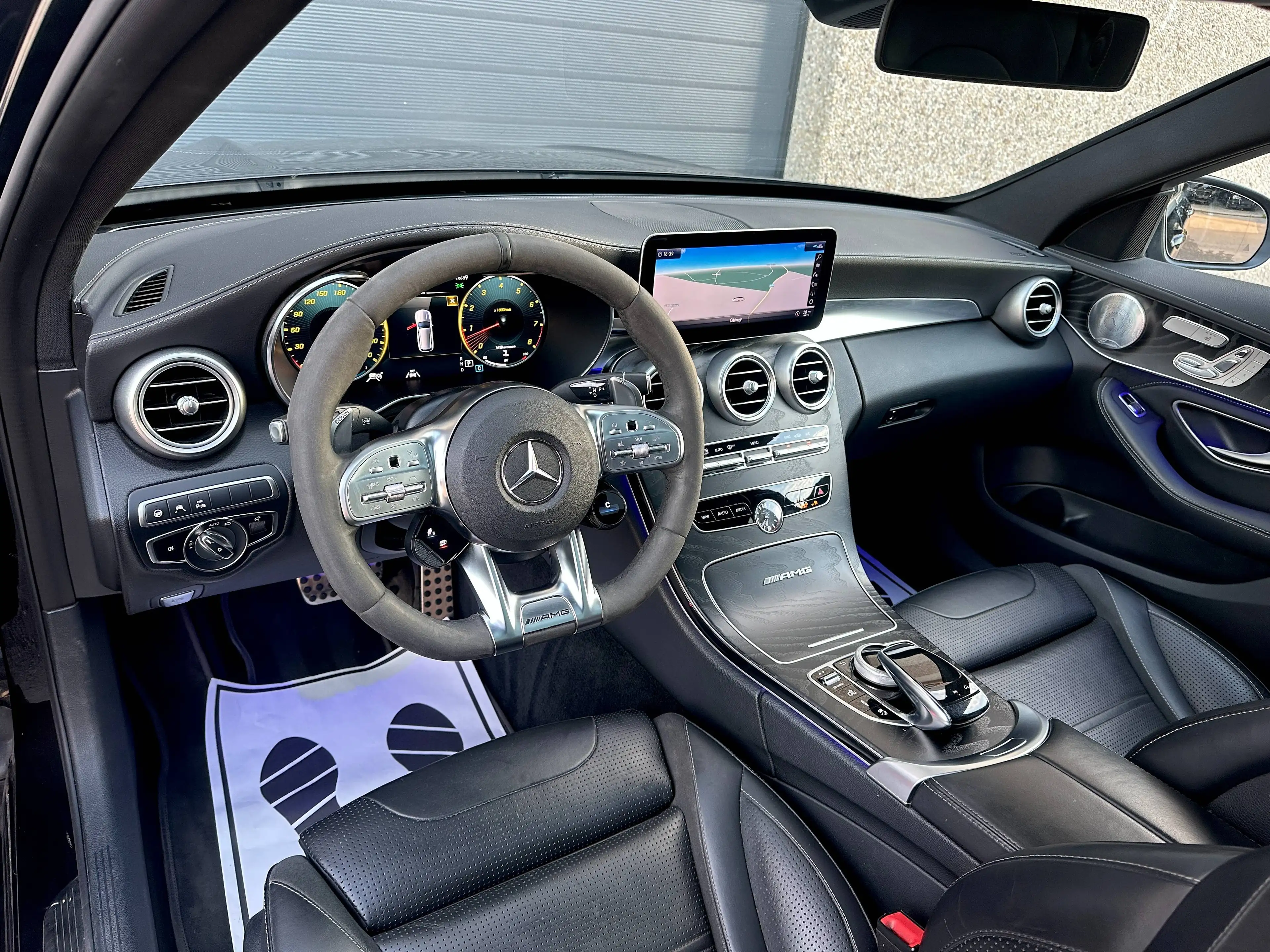 Mercedes-Benz C 63 AMG C 63 AMG S - Utilitaire - TVA - Burmester - Pano. - 360° — photo 11