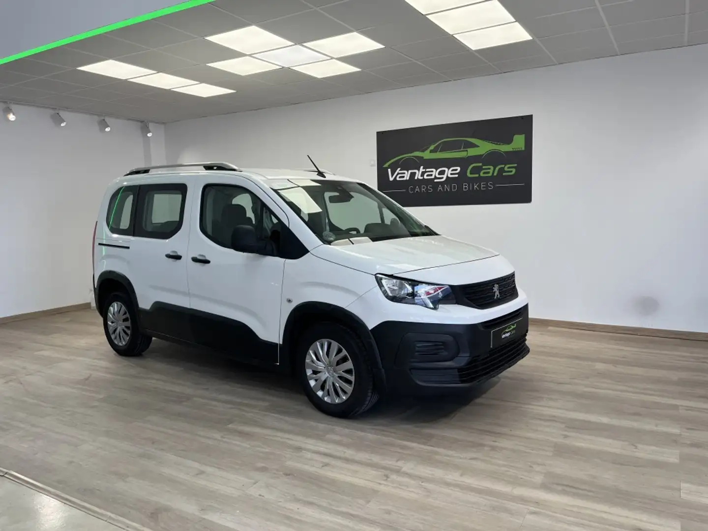 Peugeot Rifter 1.5BlueHDi S&S Standard Access 100 Blanc - 1