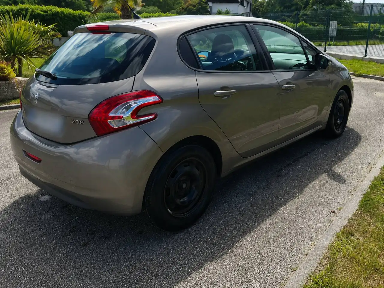 Peugeot 208 1.4 HDi 68ch BVM5 Access