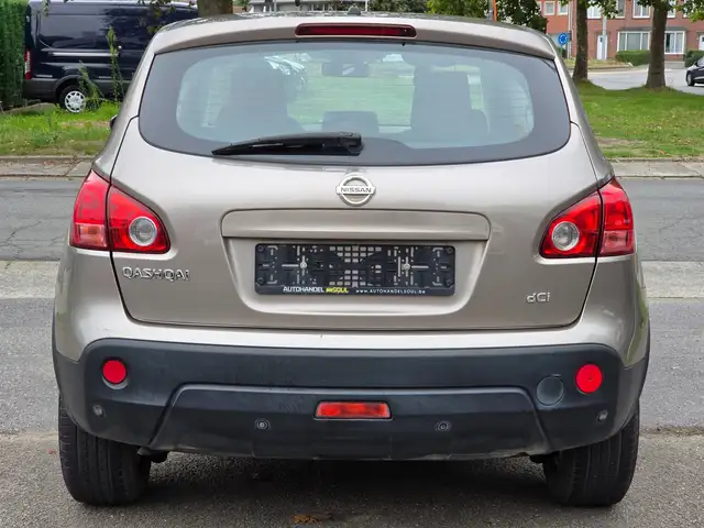 Nissan Qashqai view 5