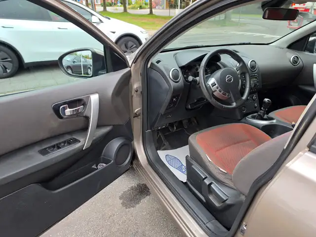 Nissan Qashqai view 8