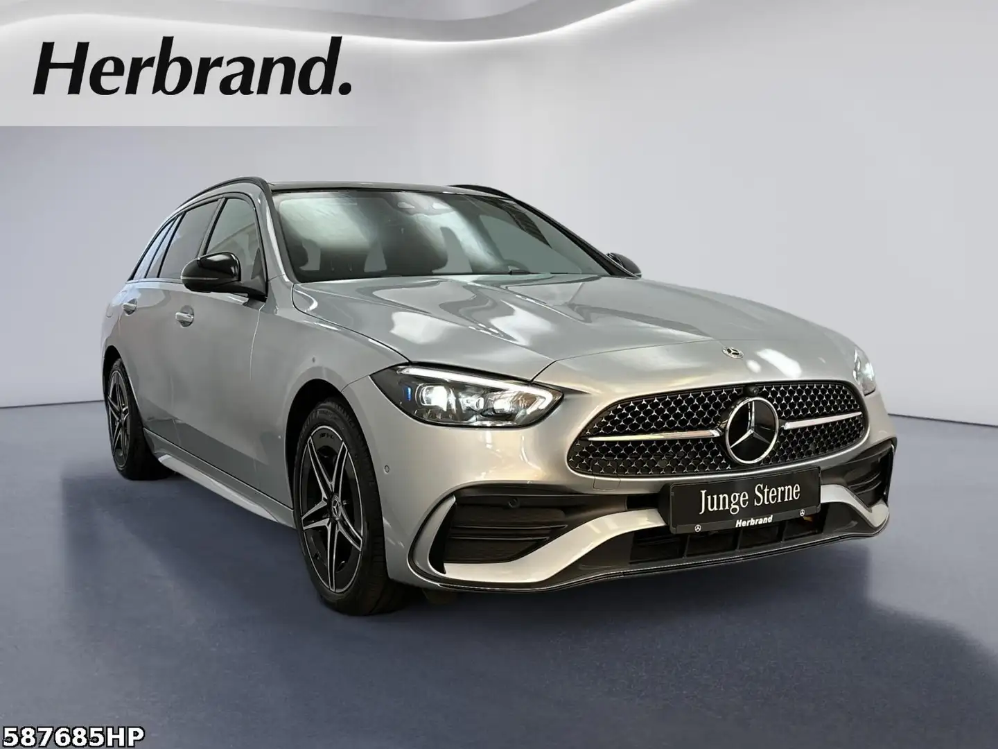 Mercedes-Benz T 4M AMG Night Pano Distonic 360 Memory Silber - 2