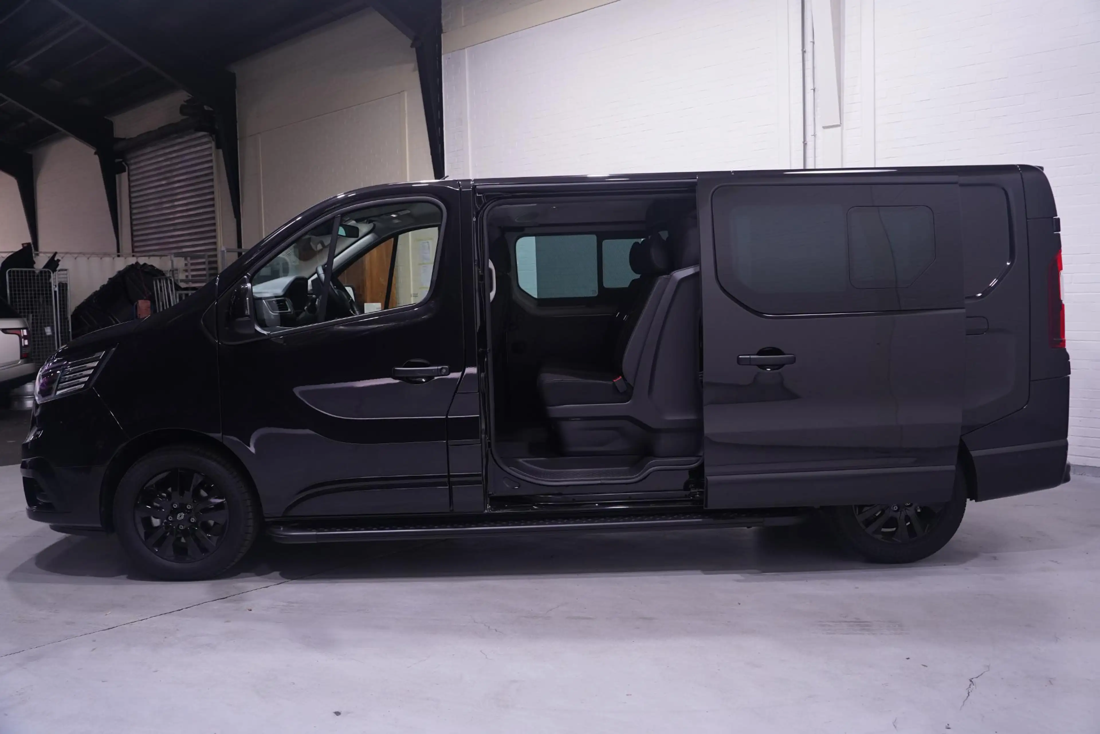 Renault Trafic 2.0 Blue dCi 170 pk L2 Aut. Dubbel Cabine Navi NAP — photo 8